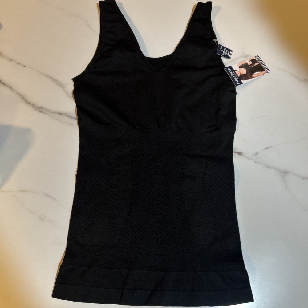 New York & Company Womens Shaping Top Black Sleeveless V-Neck Knit Stretch L New